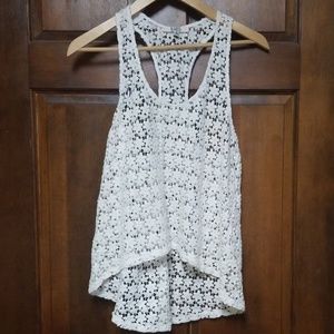 BB Dakota Racerback Lace Tank. Size M